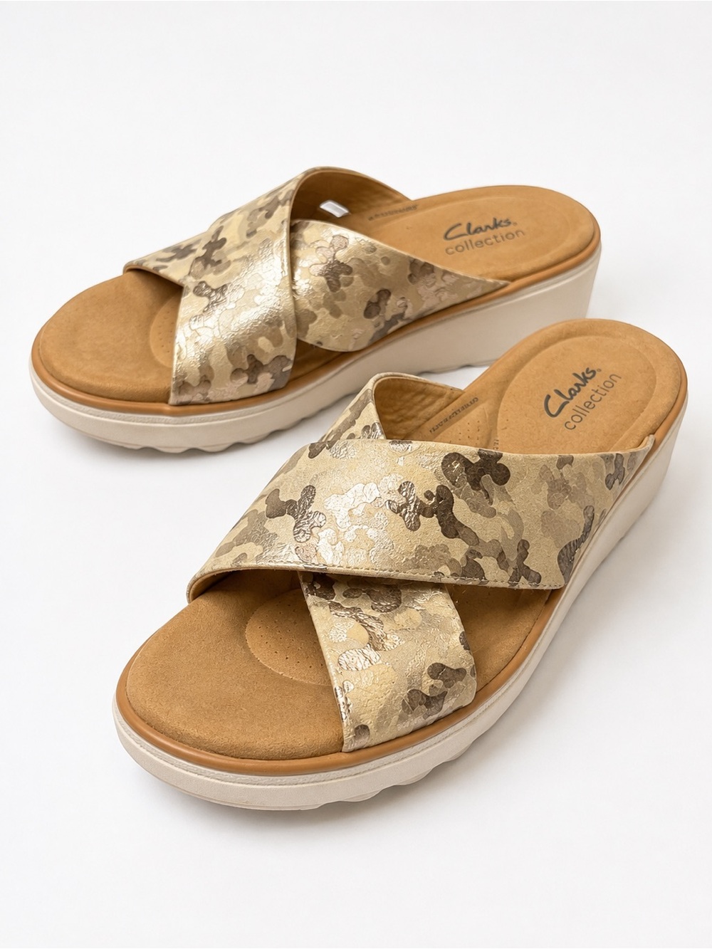 Clarks Collection Metallic Camo Cross Strap Platform Sandals Size 11 M
